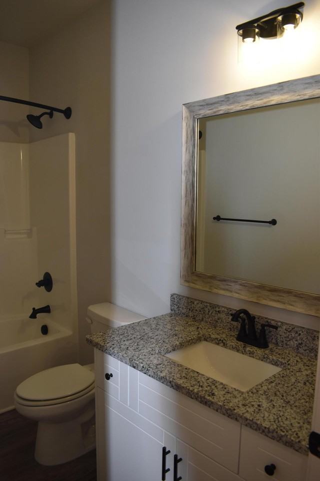 4281 Beautiful Pond Park - Photo 5 of 18