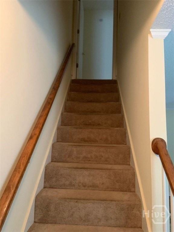 188 Williams St #16 - Photo 5 of 9