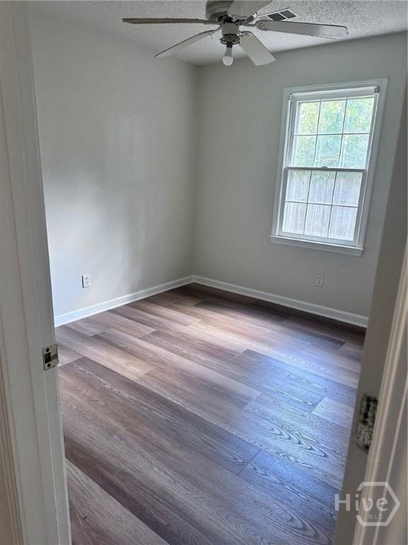 125 Sterling Dr - Photo 4 of 5