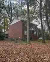 215 Hodgson Dr - Photo 1 of 1