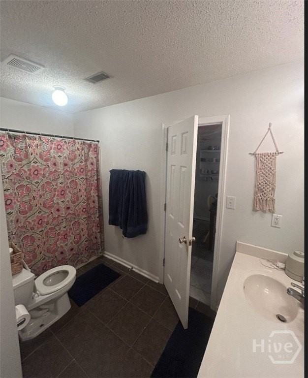 215 Hodgson Dr - Photo 7 of 12