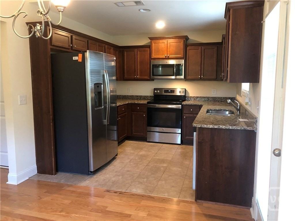 110 White Ter - Photo 3 of 19