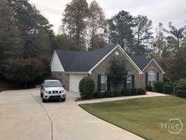 featured image of 225 Lexington Cir