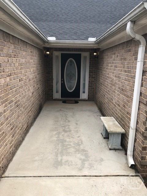 225 Lexington Cir - Photo 3 of 29