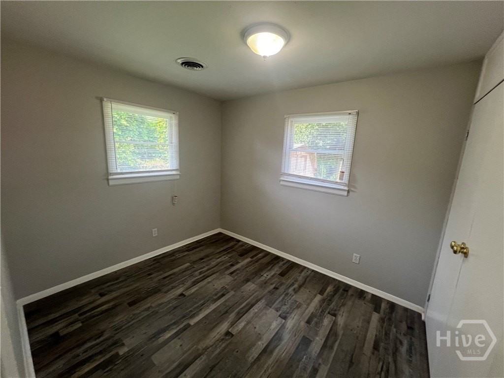 129 Pineview Dr - Photo 7 of 8