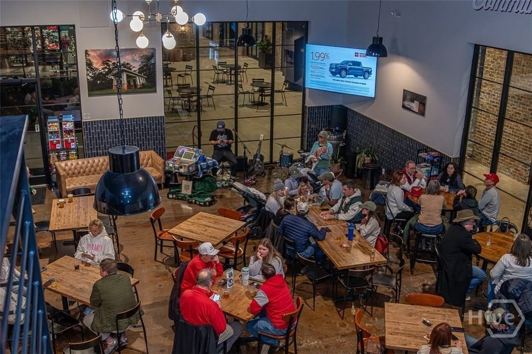 1250 Electric Ave - Photo 6 of 42