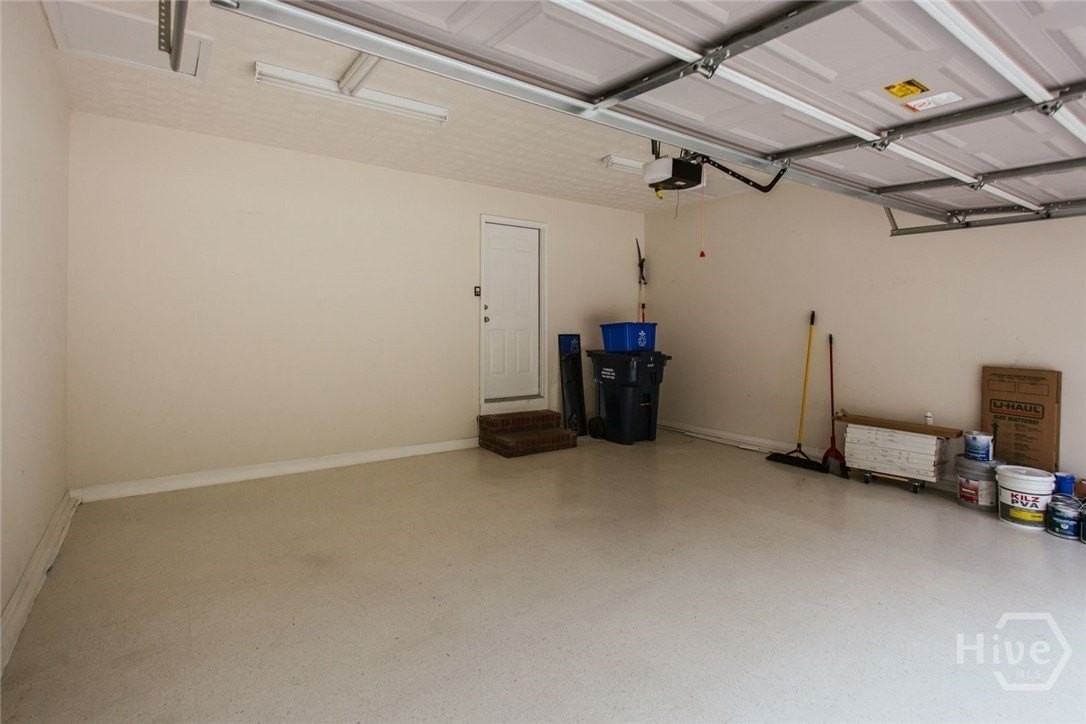 137 Bristol Woods Dr - Photo 3 of 33