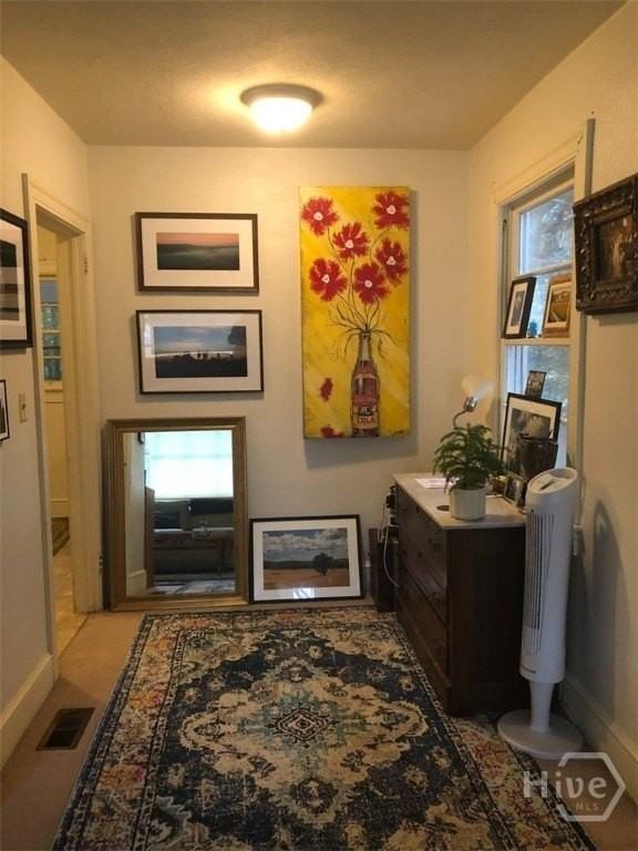 475 Woodlawn Ave - Photo 6 of 13