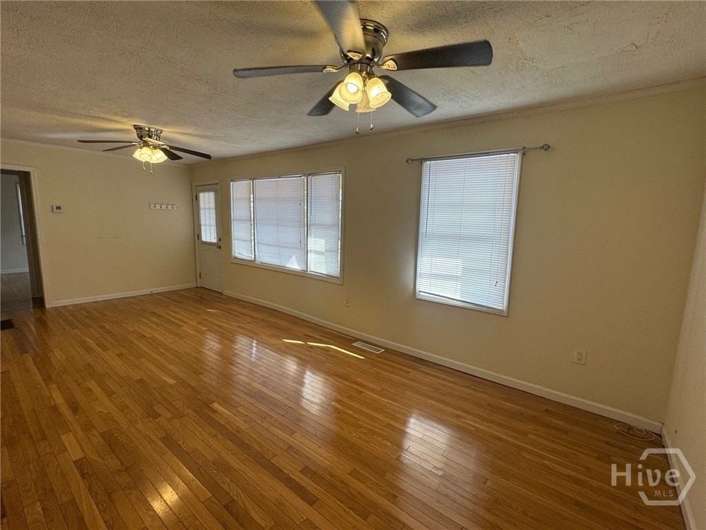 2574 Wire Bridge Rd - Photo 2 of 10