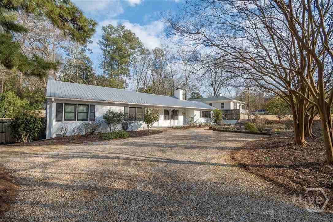 119 Fortson Cir - Photo 2 of 50