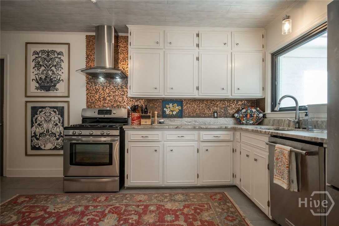 119 Fortson Cir - Photo 4 of 50