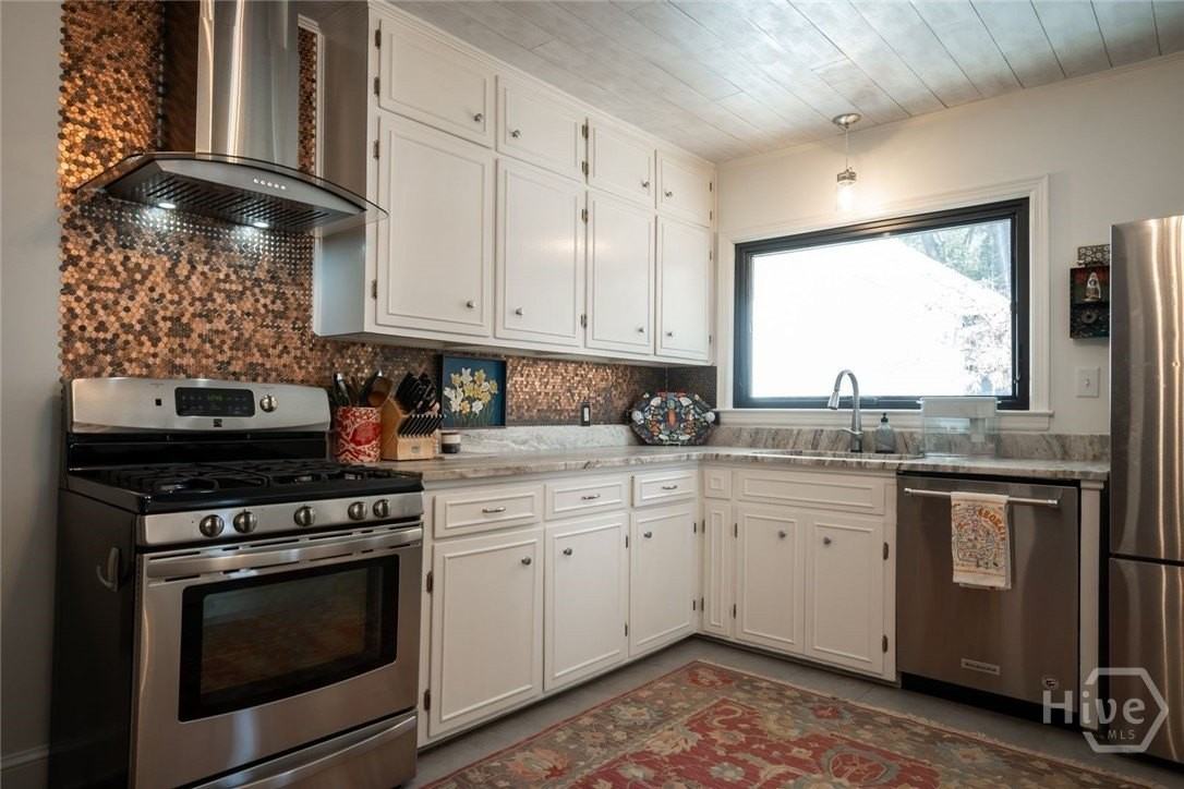 119 Fortson Cir - Photo 5 of 50