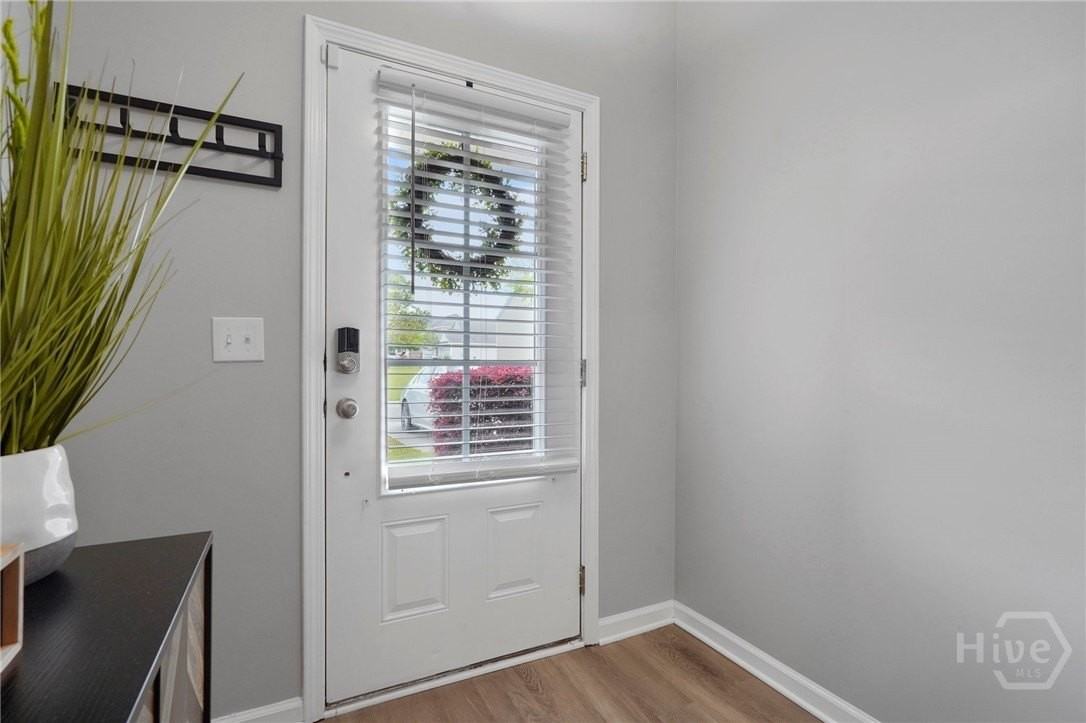 3 Red Robin Ct - Photo 2 of 16