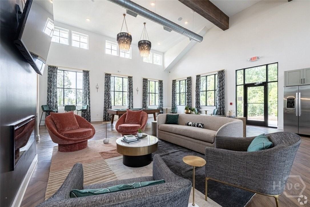 5670 Ogeechee Rd Unit Oak #OAK - Photo 6 of 34