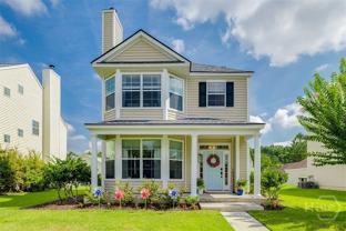 8 Bushwood Dr - Photo 1 of 1