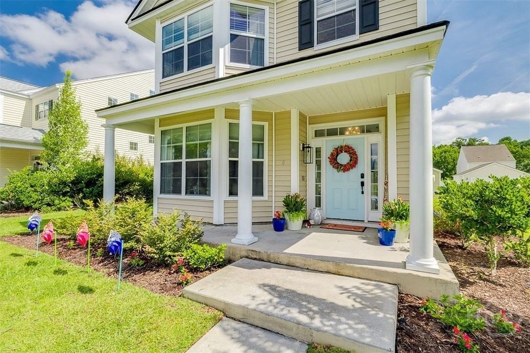 8 Bushwood Dr - Photo 4 of 50