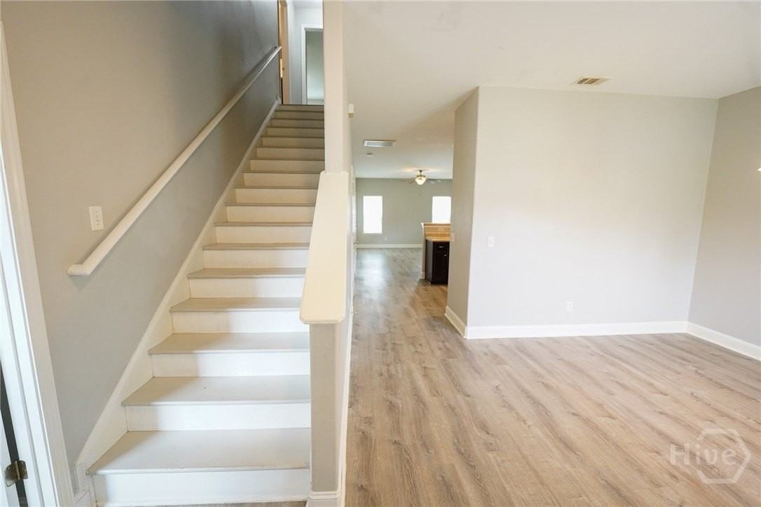 59 Reese Way - Photo 2 of 37