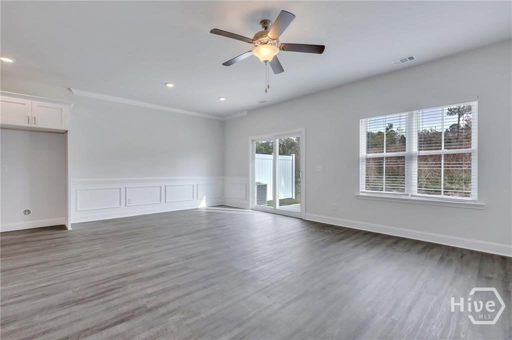 524 Governor Treutlen Cir - Photo 4 of 23