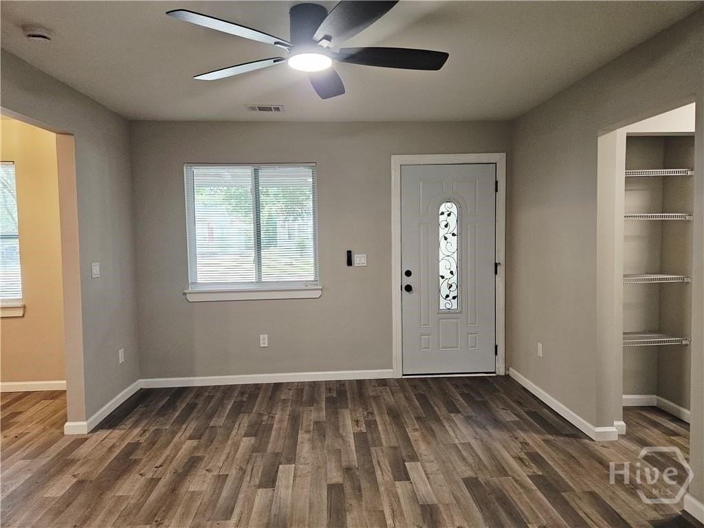 2510 Florida Ave - Photo 6 of 29