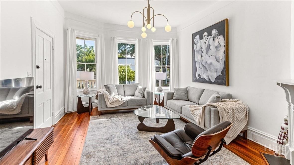 319 E Anderson St Unit A #A - Photo 3 of 13