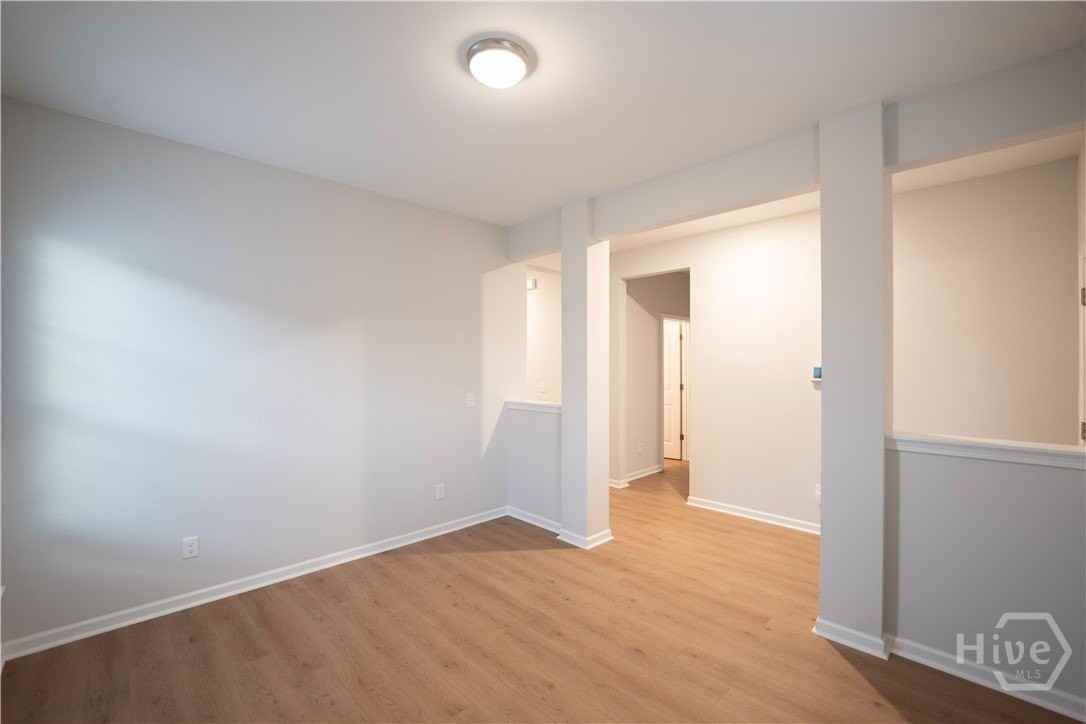 46 Blues Dr - Photo 2 of 28