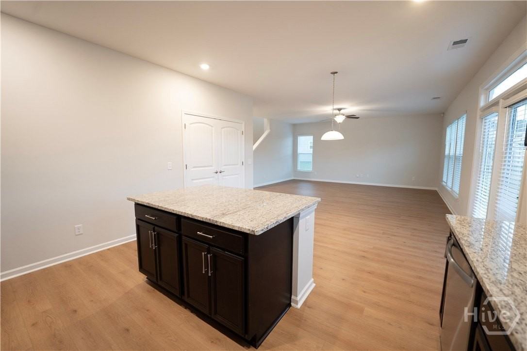 46 Blues Dr - Photo 7 of 28