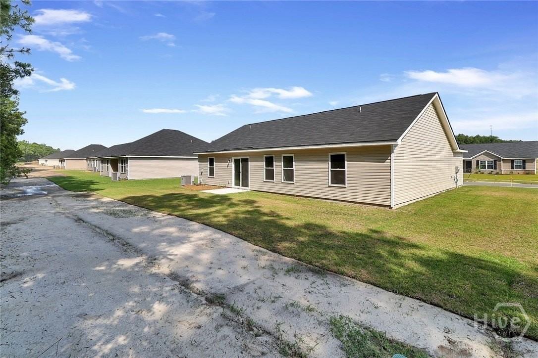 241 Willis Way - Photo 3 of 18