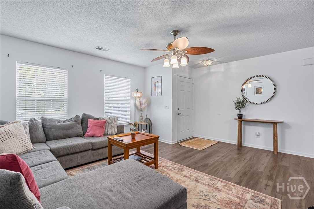 231 Tigers Paw Dr - Photo 5 of 29