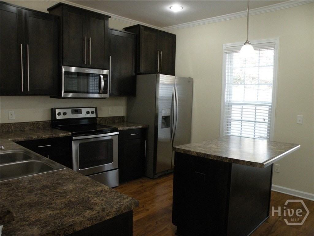 104 Ventura Pl - Photo 7 of 16