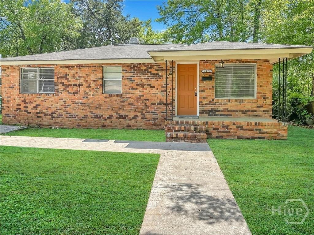 815 E Waldburg St - Photo 2 of 21