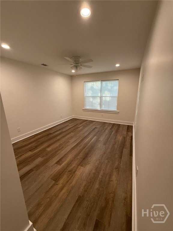 7 Helmken St - Photo 6 of 12