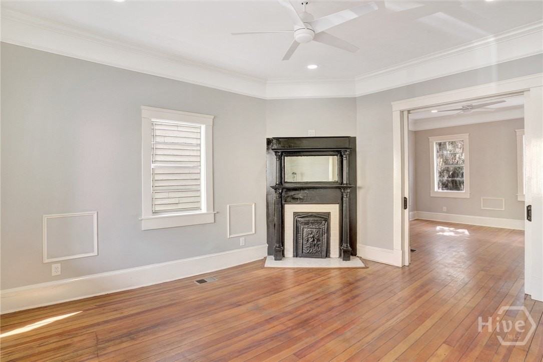 115 W 34th St - Photo 4 of 22