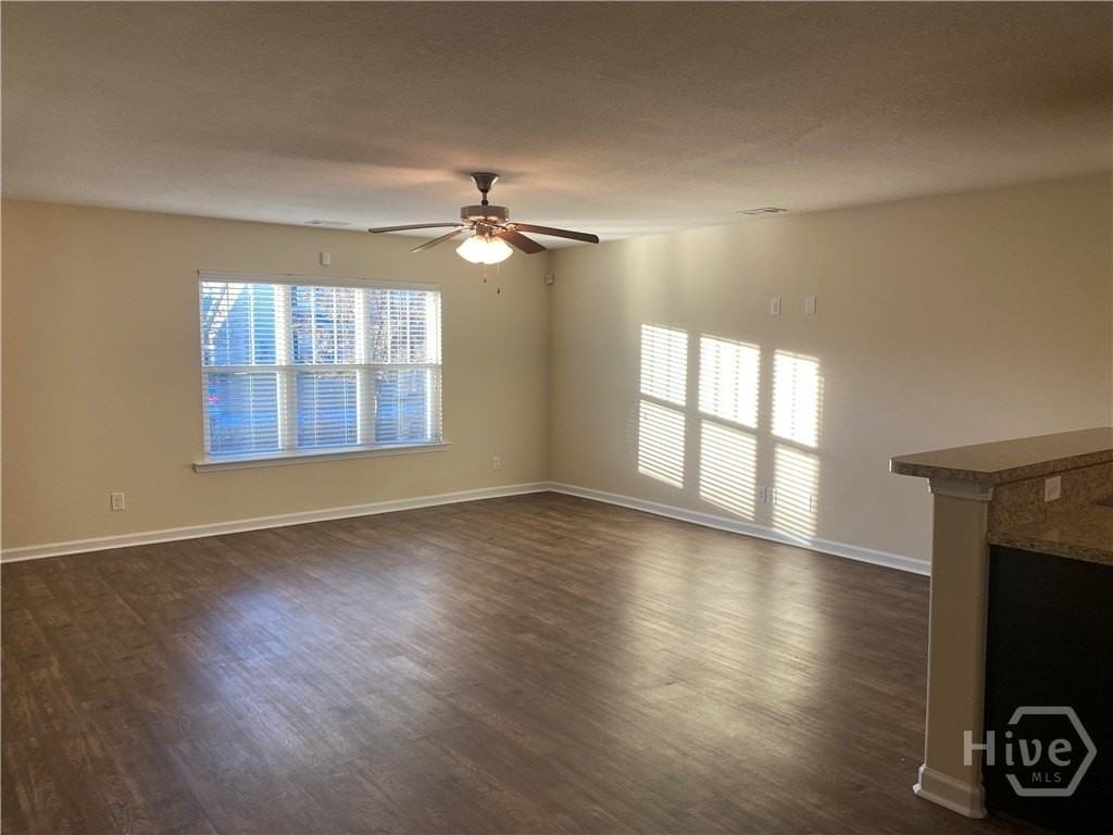 27 Hasty Point Rd - Photo 3 of 26