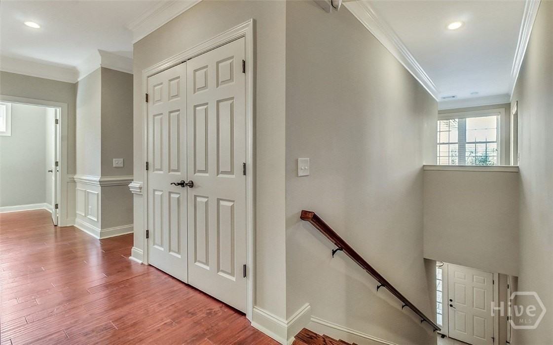 1804 Woodside Rdg - Photo 4 of 50