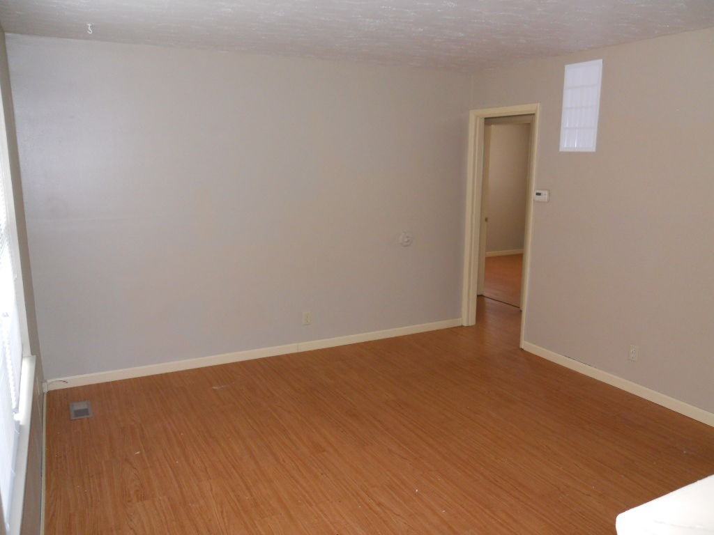 706 Arizona St - Photo 3 of 8