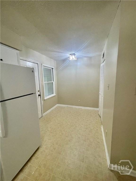 9 Cromwell Pl - Photo 5 of 11