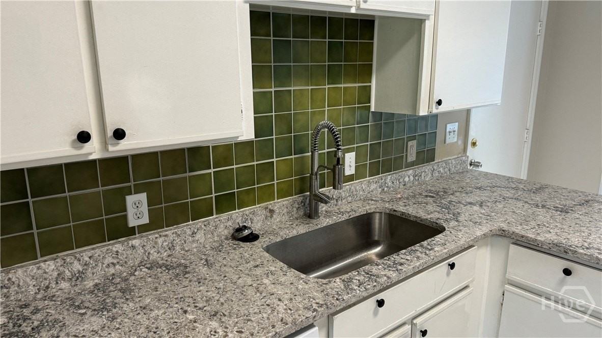 710 Osprey Dr - Photo 3 of 22