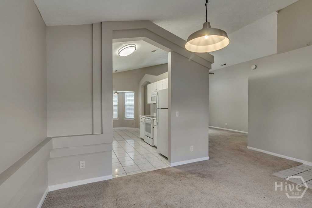 710 Osprey Dr - Photo 7 of 22