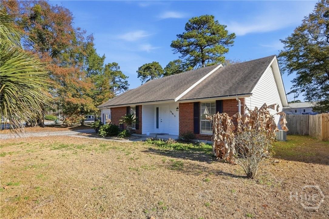 10410 Indigo Rd - Photo 3 of 26