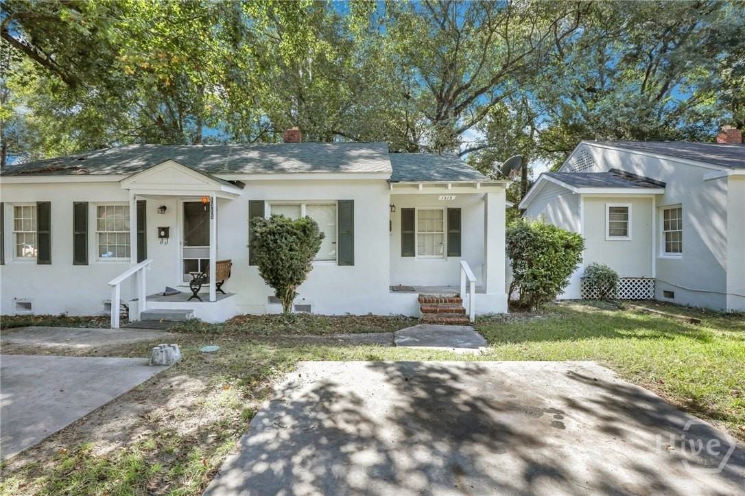 1313 E 55th St - Photo 4 of 50