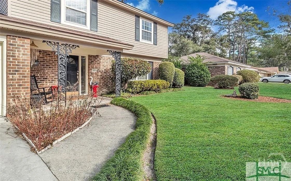 808 Birchwood Rd - Photo 2 of 27