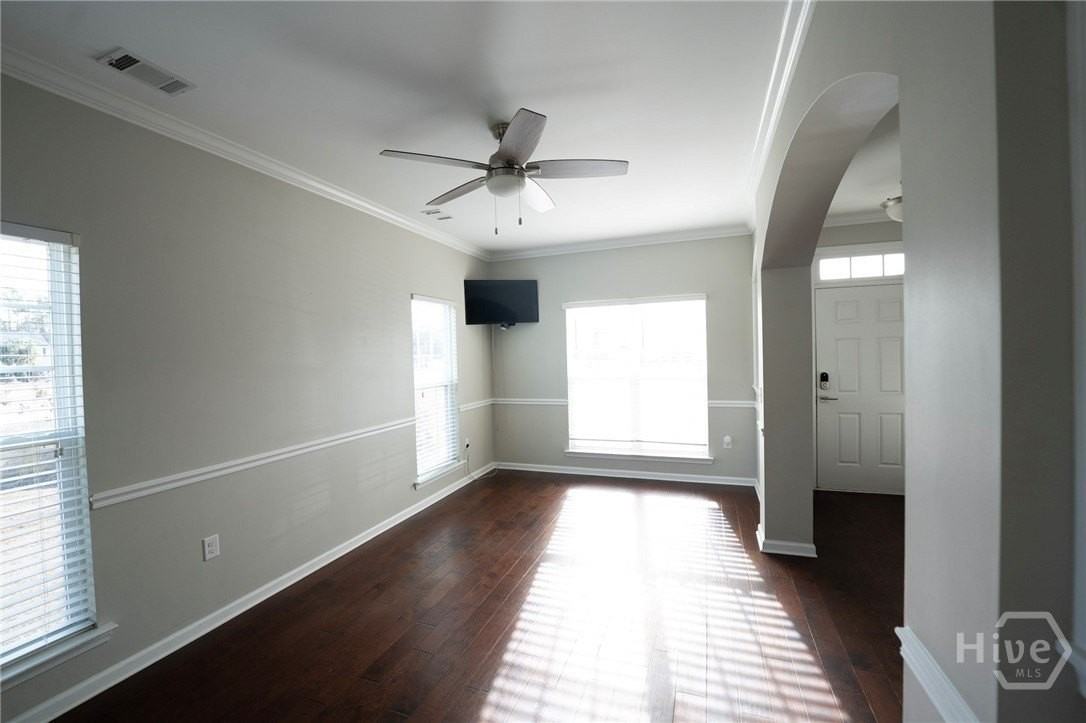 452 Sunbury Dr - Photo 6 of 44