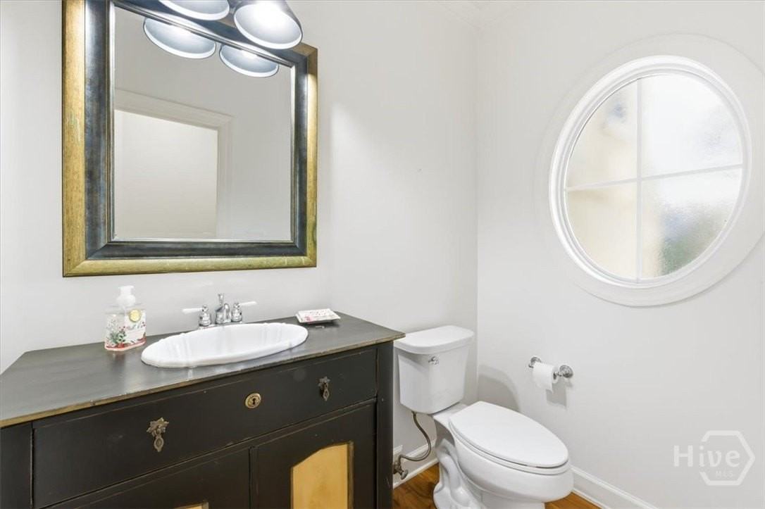 401 Willeford Dr - Photo 4 of 23