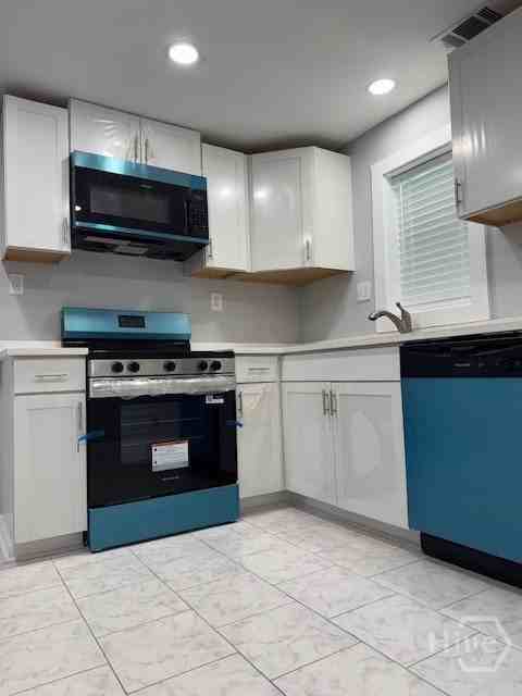 19 Burke Ave - Photo 2 of 4