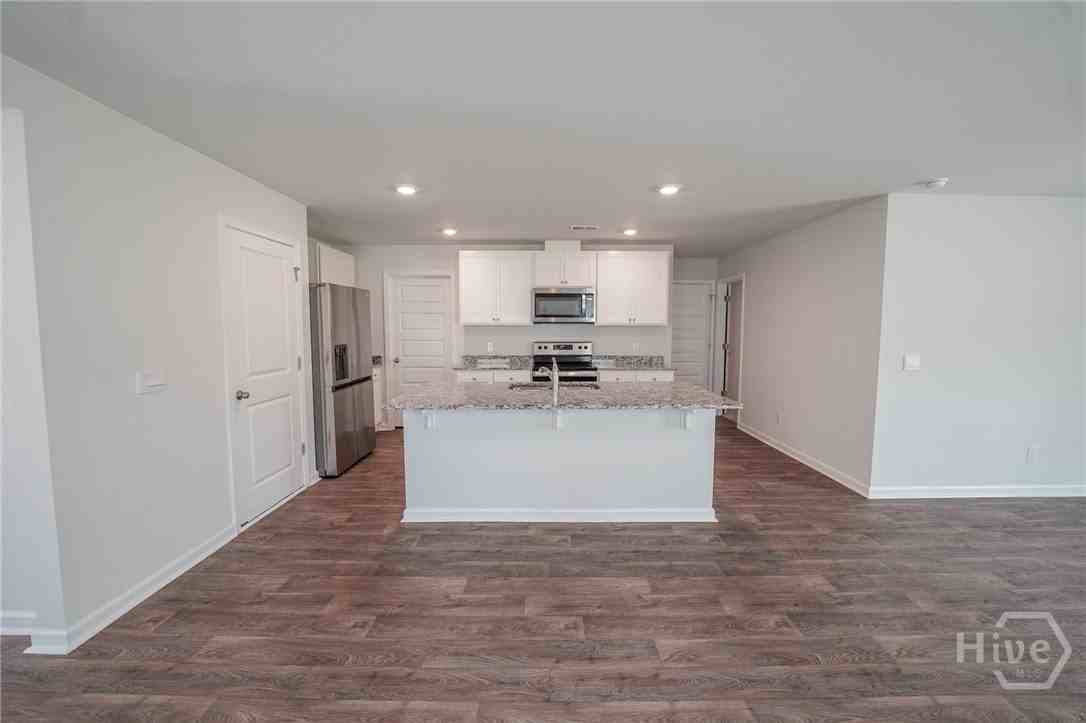 412 Coconut Dr - Photo 6 of 37