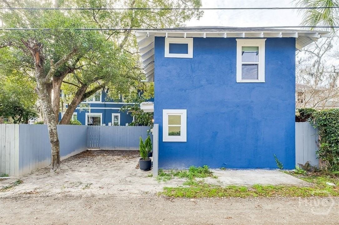 318 E 45th Street unit: Studio/Loft #LOFT - Photo 2 of 20