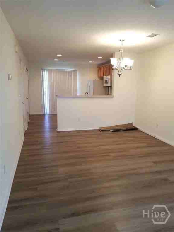 125 Fairgreen St - Photo 5 of 16