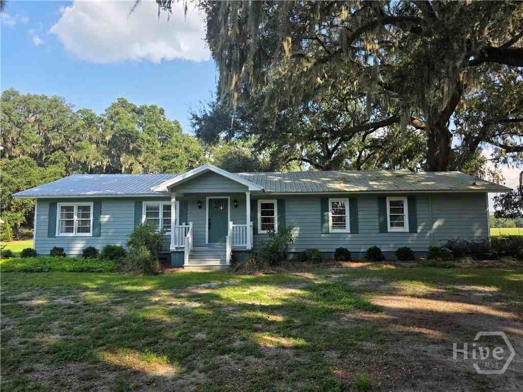 807 Pound Rd - Photo 2 of 37