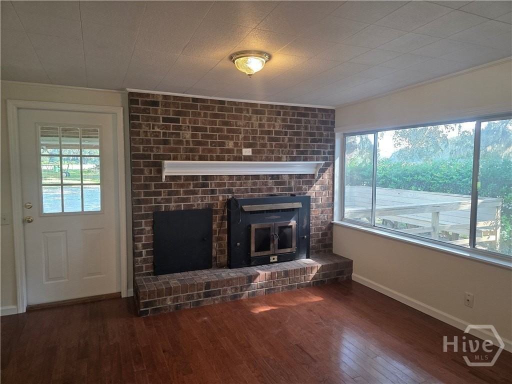 807 Pound Rd - Photo 5 of 37