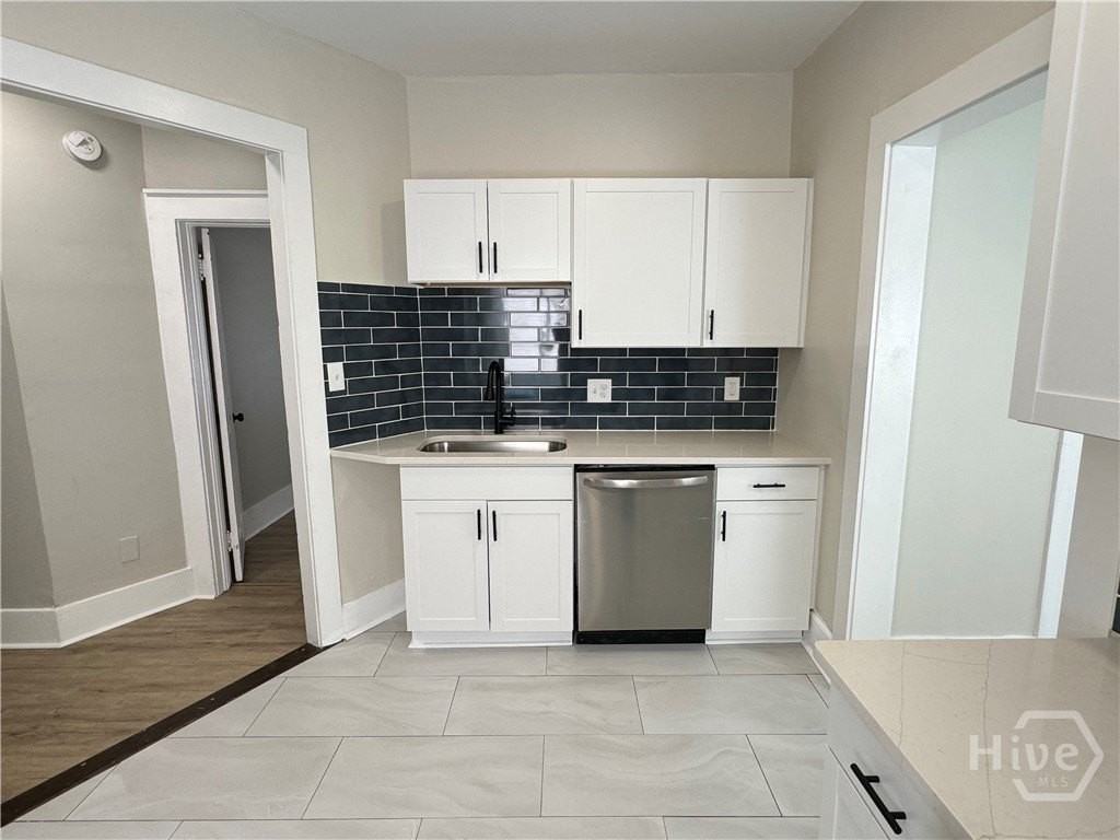 1112 E Anderson St - Photo 4 of 16